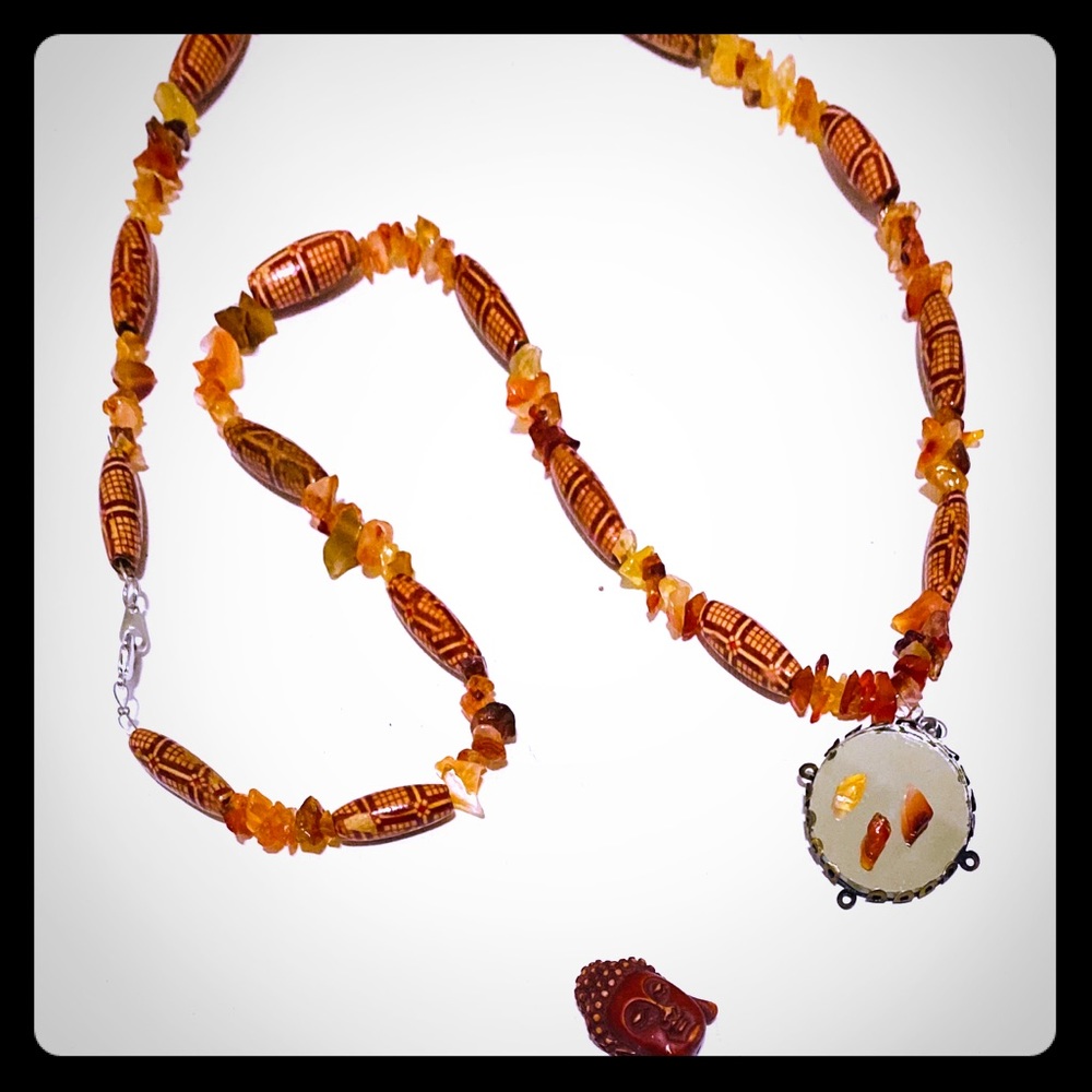 Beaded necklace